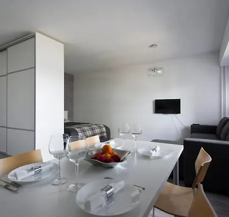 Seaside Downtown With Private Parking * Helsinki