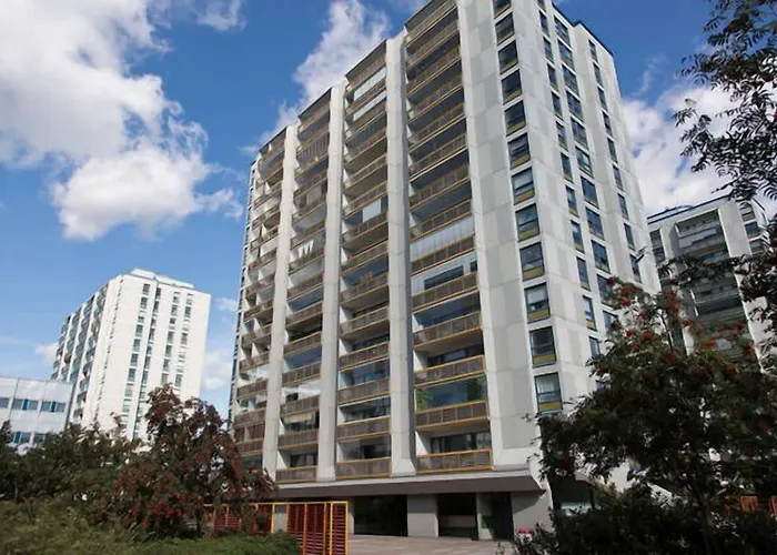 Seaside Downtown With Private Parking Apartmán