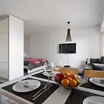Seaside Downtown With Private Parking Apartament Helsinki