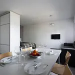 Seaside Downtown With Private Parking * Helsinki