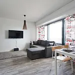 Seaside Downtown With Private Parking Apartament Helsinki
